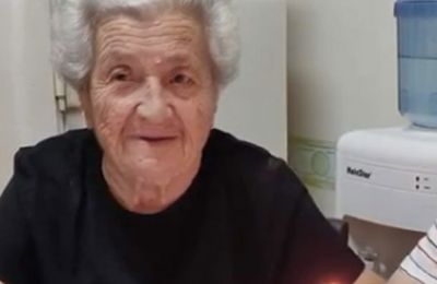 Eλένη Ευσταθίου: Η 94χρονη που νίκησε τον κορωνοϊό