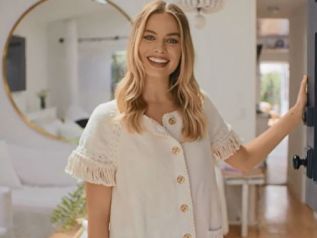 Η Margot Robbie απαντά σε 73 ερωτήσεις