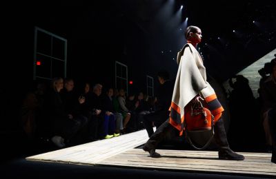 O Michael Kors υπηρετεί το ''cozy chic'' με την RTW συλλογή του