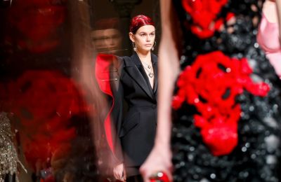 Κεντρική Φωτογραφία: Alessandro Garofalo (NowFashion), Runway: Gio Staiano (NowFashion)
