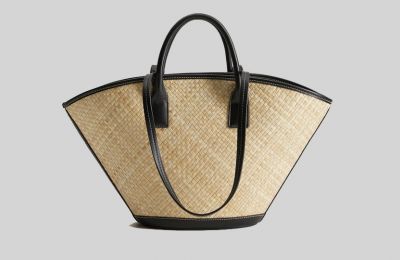 Γαλάζια bucket τσάντα €128 από Marella   