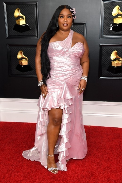 H Lizzo
