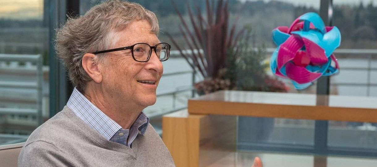 Bill Gates: Έως τα τέλη του 2022 θα έχουμε επιστρέψει πλήρως στην