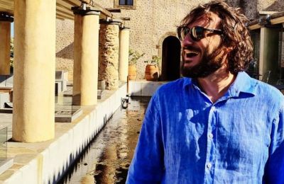 Εύκολη και γρήγορη συνταγή για τα πιο τέλεια χριστουγεννιάτικα μπισκότα 