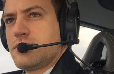 Με νυφικό Κύπριας σχεδιάστριας η Έλις Μισιρλή