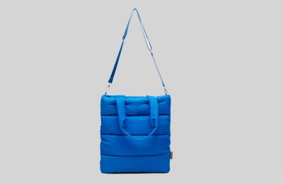 Τσάντα shopper από καπιτονέ ύφασμα €19.99 από Stradivarius