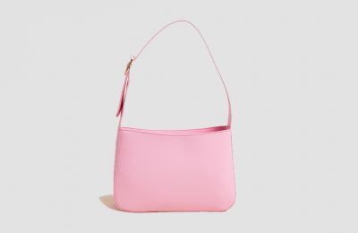 Λιλά τσάντα €17.99 από Stradivarius