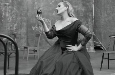H Adele κυκλοφόρησε το νέο της (μαυρόασπρο) βίντεο κλιπ