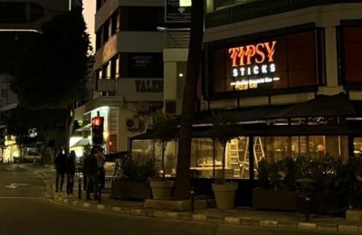 Οι πρώτες εικόνες από το Tipsy Sticks, τη νέα άφιξη της Λευκωσίας