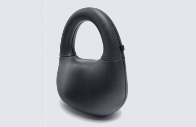 Μαύρη structured τσάντα €45.95 από Zara