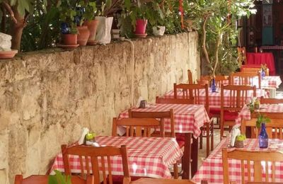 Το Imogen’s Inn στον Κάθηκα κάνει δυναμικό comeback με τις γεύσεις που αγαπήσαμε