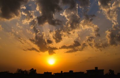 3 λόγοι που δεν διατηρούνται οι μπούκλες σας