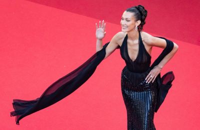 Κάννες: Η Bella Hadid με φόρεμα για την Παλαιστίνη