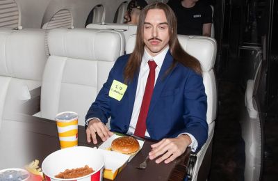 5 fashion looks του Tommy Cash που πρέπει να δεις