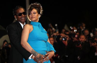 Rihanna: Έκανε το ντεμπούτο της στο φεστιβάλ των Καννών
