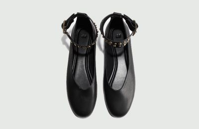 Μαύρες μπαλαρίνες με ζωνάκι από H&M