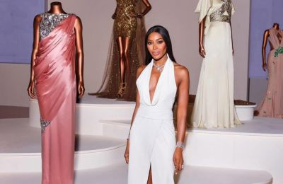 Η σπάνια φωτογραφία της Naomi Campbell και με τα δύο παιδιά της