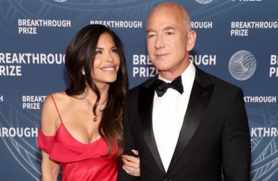 Jeff Bezos: Διέρρευσε το προσκλητήριο του γάμου του