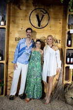 Ο Θεόφιλος Τσερκέζης, η Κατερίνα Παπαευτυχίου και η Χαρά Χαραλάμπους 