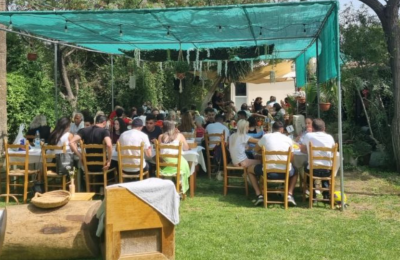 Είκοσι ταβέρνες για τον Δεκαπενταύγουστο