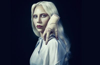 Η Lady Gaga μπαίνει στον σκοτεινό κόσμο της Wednesday