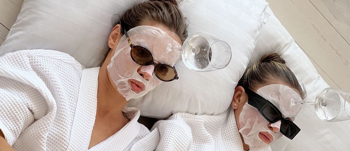 Ο Χρόνος με το Μέρος σου. Ολοκληρωμένο σύστημα περιποίησης από την Eva Belle, για τη φροντίδα και την αποκατάσταση της επιδερμίδας από τις συνέπειες του χρόνου.