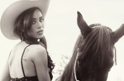 Photo By @lanarhoades On Instagram