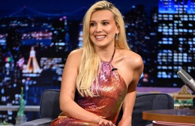 Millie B. Brown: Θύμωσε με φωτογράφο που της ζήτησε να χαμογελάσει