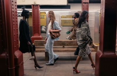 Chanel Métiers d’art 2026: Η Νέα Υόρκη μέσα από τη ματιά της Chanel