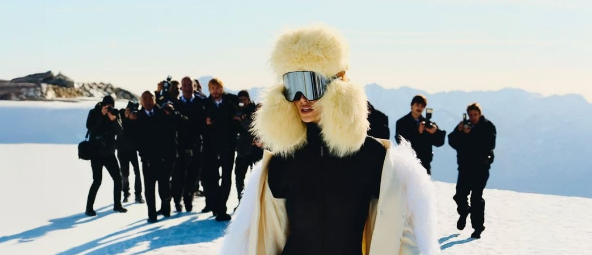 Iconic η πρώτη συλλογή skiwear του Jacquemus