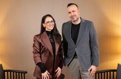 Η Κλαυδία αποκαλύπτεται «ΤΕΤ-Α-ΤΕΤ στον ALPHA» 