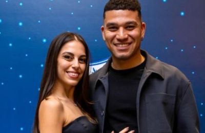 Οι chic εμφανίσεις των WAGs στο χριστουγεννιάτικο πάρτι της Ανόρθωσης