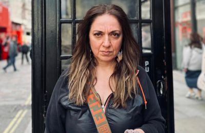 Η ξαφνική αδιαθεσία της Σοφίας Μουτίδου on air