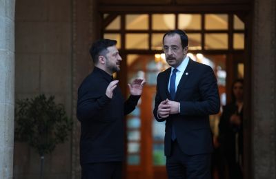 Τι φόρεσε ο Zelensky για την συνάντησή του με τον Χριστοδουλίδη