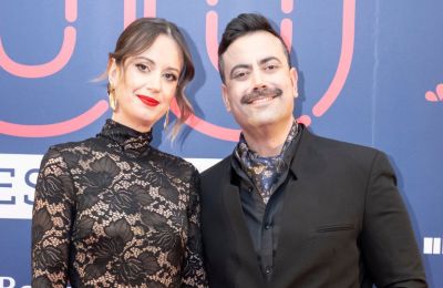 Όλες οι λεπτομέρειες από τα looks των παρουσιαστών στα Wiz 50 Best