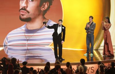 Το ηχηρό μήνυμα του Bad Bunny μετά την νίκη του στα Grammys