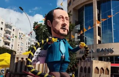 «Ου εν τερκαζει η πρίζα», το σατιρικό άρμα του Νίκου Χριστοδουλίδη 