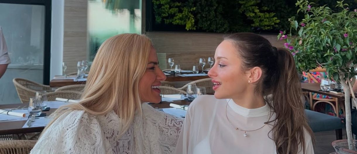 Εβελίνα Βασίλη: «Ήμουν απαίσια στην εφηβεία με τη μητέρα μου»