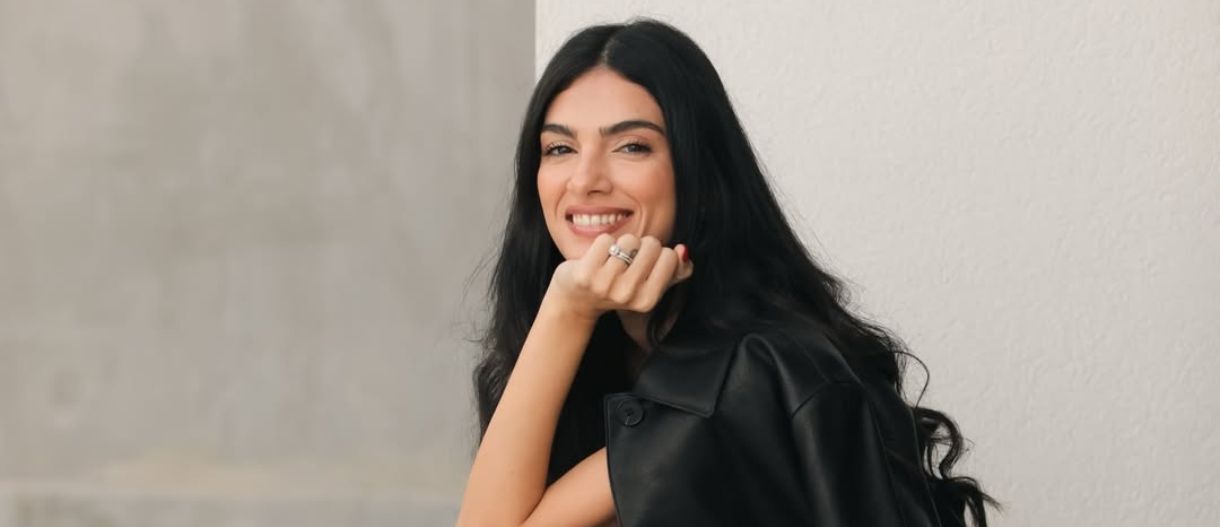 Φτιάχνει φλαούνες με τα παιδιά της η Άντρεα Κυριάκου