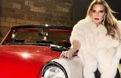 Πιο chic από ποτέ η Κάτια Θεοδότου με το Hermès φουλάρι