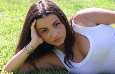 Μαρία Τσιάκκα: «Το επίθετο δεν μπορεί να σταθεί μόνο του»