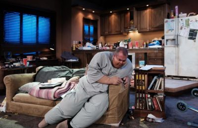 Μόλις άνοιξαν νέες καλές θέσεις για την παράσταση «Η Φάλαινα»  