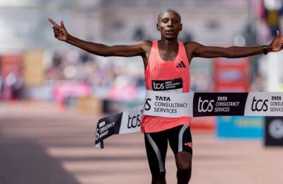 Photo from AP NEWS https://apnews.com/article/marathon-record-sawe-london-under-two-hours-8481a99809f19e0dd2cafca36bd3676a