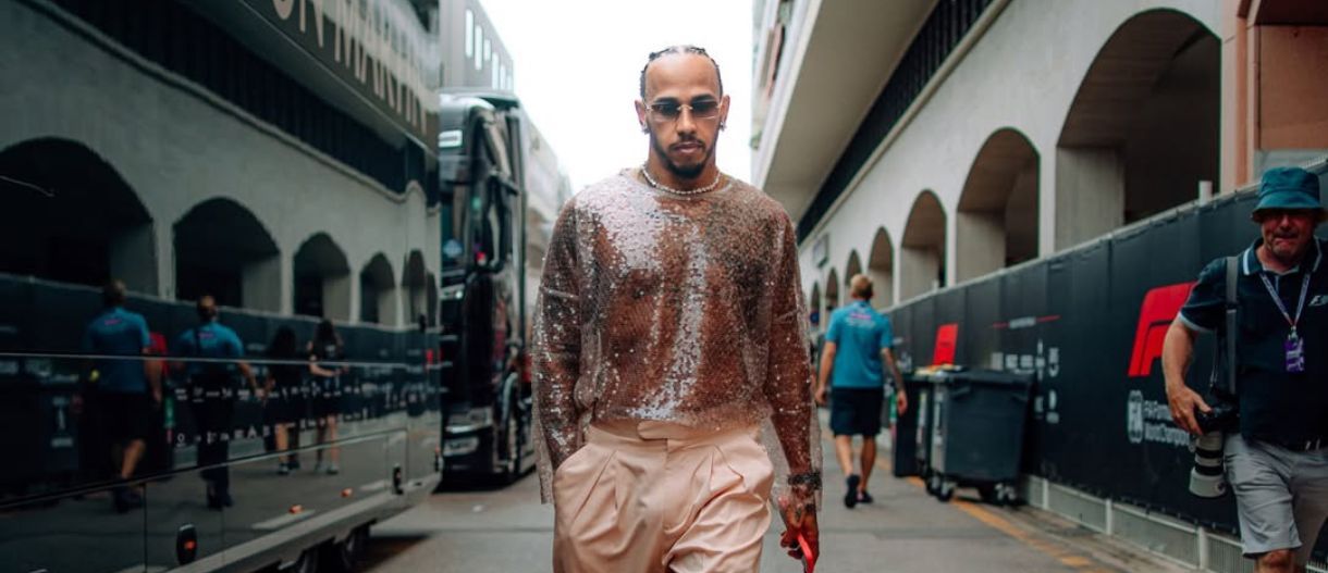 Ο Lewis Hamilton μετέτρεψε το Monaco Grand Prix στη δική του πασαρέλα