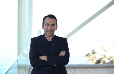 Ο Κώστας Κλεάνθους ανοίγει συζήτηση για το διαδικτυακό bullying