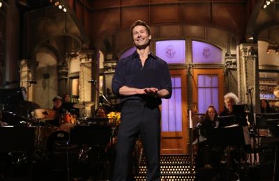Αυτή είναι η νέα σύντροφος του Glen Powell