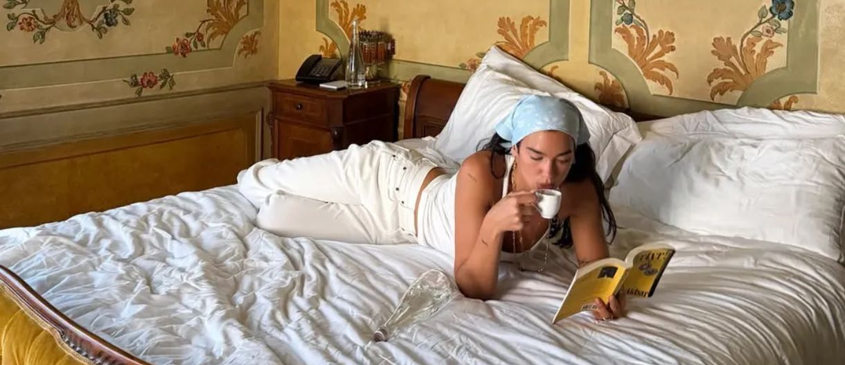 Όλα τα ξενοδοχεία από το honeymoon της Dua Lipa και του Callum