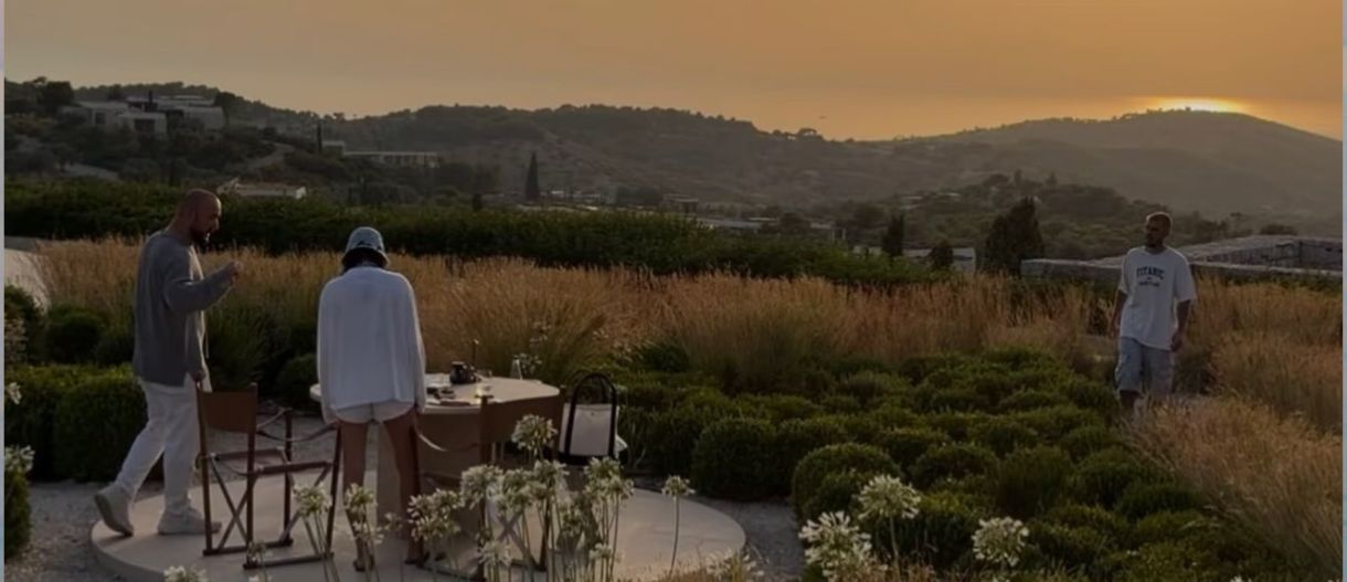 Αυτό είναι το υπερπολυτελές resort όπου μένουν οι Biebers στην Ελλάδα