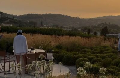 Αυτό είναι το υπερπολυτελές resort όπου μένουν οι Biebers στην Ελλάδα