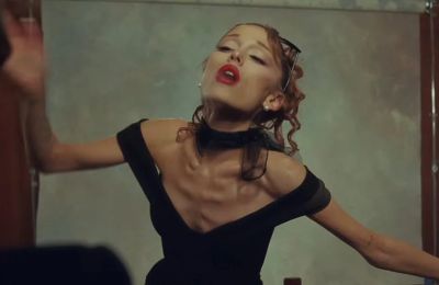 Ανησυχία για την Ariana Grande μετά το νέο της βιντεοκλίπ